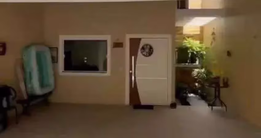 Casa com 3 quartos à venda na Rua Jiló, Lagoa Redonda, Fortaleza