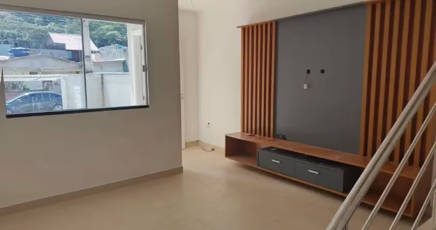 Casa com 2 quartos para alugar em Morretes, Itapema 
