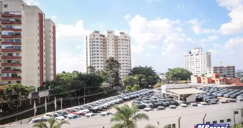 Apartamento no Morumbi. Vista permanente. Pequena entrada saldo financiado