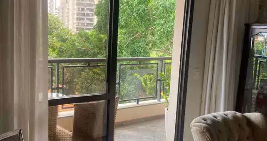 Apartamento à venda em Moema Índios