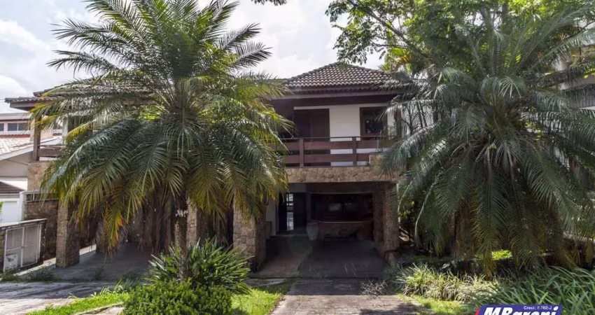 Casa em Alphaville  3 Andares 650m2  4 quartos 4 suítes 7 banheiros 4 vagas