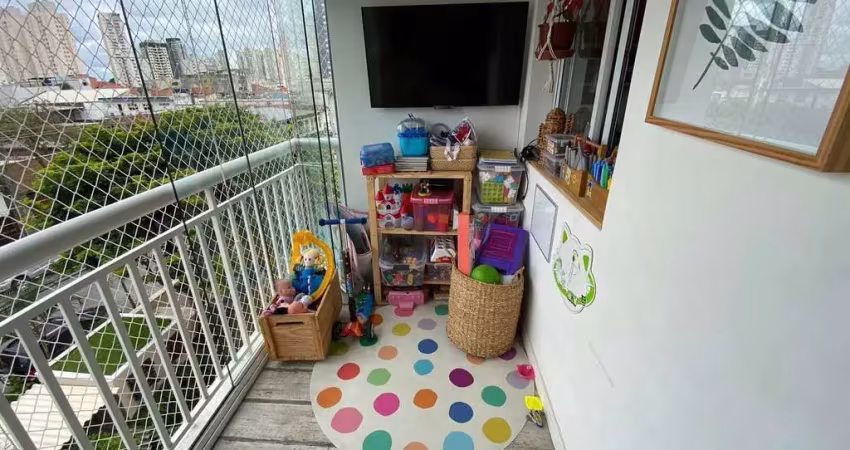 Apartamento 72m2 Tatuapé na Rua Vilela ótimo condomínio reformado
