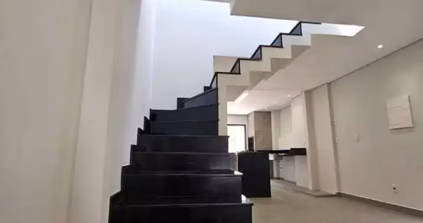 Casa com 3 quartos à venda na Rua dos Heliotrópios, Mirandópolis, São Paulo