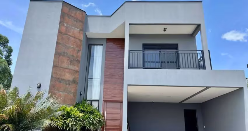 Casa em condomínio para venda com 3 quartos, sendo 1 suíte, 267m²