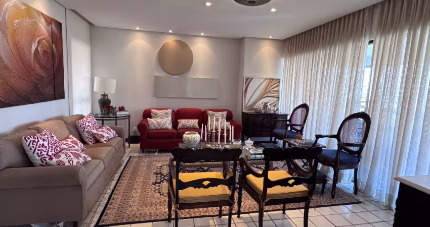 Apartamento de 4 Quartos à Venda!
