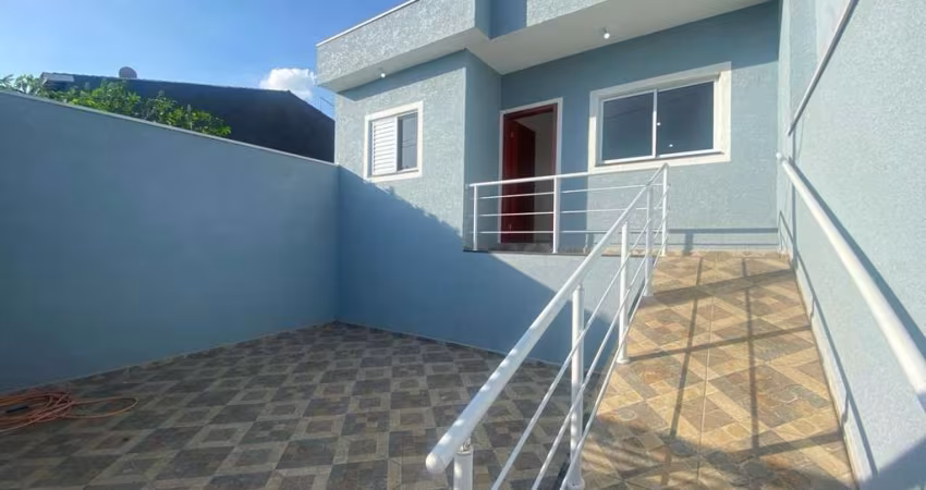 CASA TÉRREA, 3 QUARTOS + ESCRITÓRIO, 2 VAGAS DE GAGAREM, CHURRASQUEIRA, 3 BANHEIROS