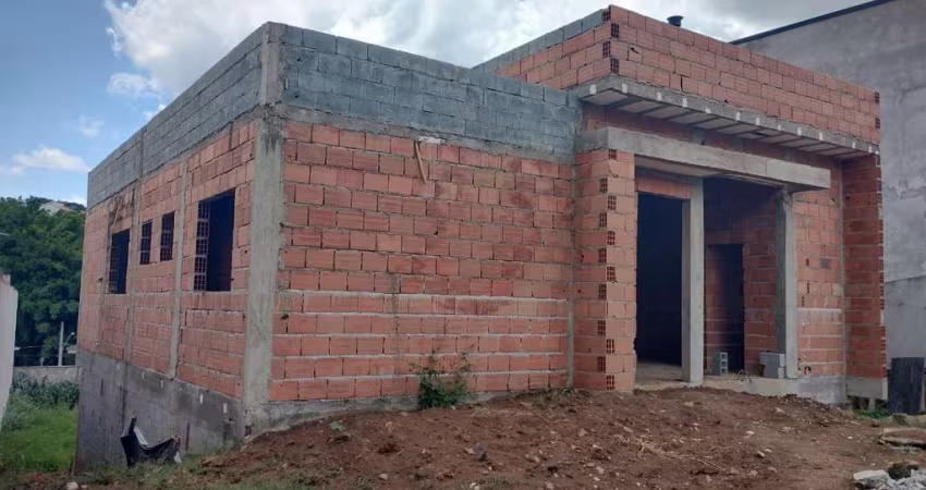 CASA NOVA TERREA AMPLA BAIRRO NOBRE
