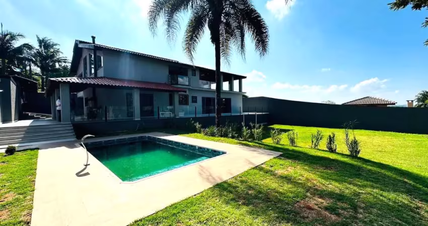 Casa/chacara maravilhosa para moradia ou lazer em atibaia!