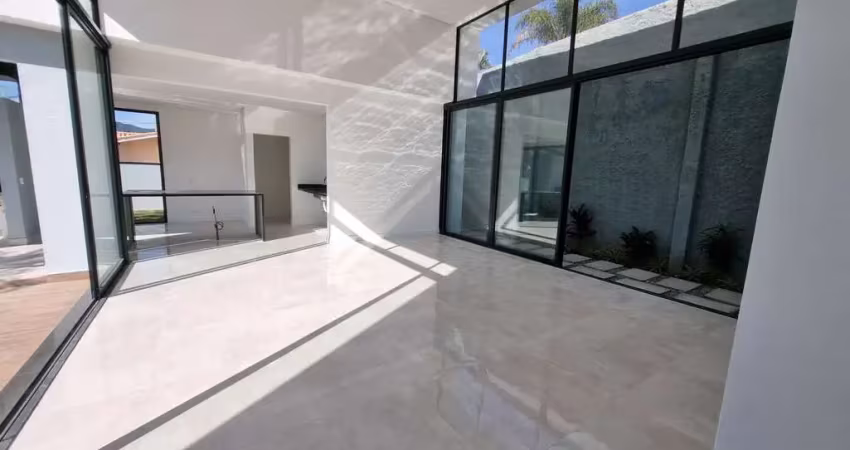 Casa com 3 quartos à venda no Jardim Paulista, Atibaia 