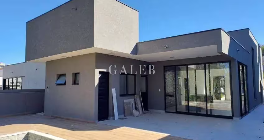 Casa em condomínio fechado com 3 quartos à venda no Rio Abaixo, Atibaia 