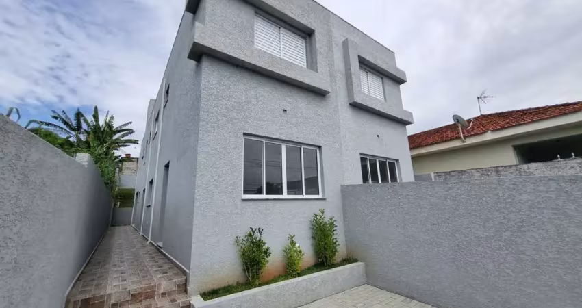 Sobrado à venda no jd. dos pinheiros - casa com bastante quintal