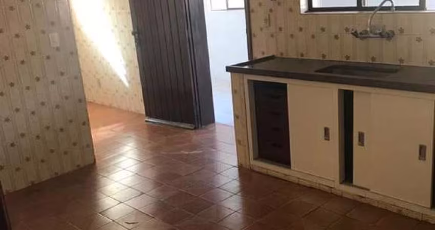 Sobrado 4 dormitórios bem localizado em atibaia