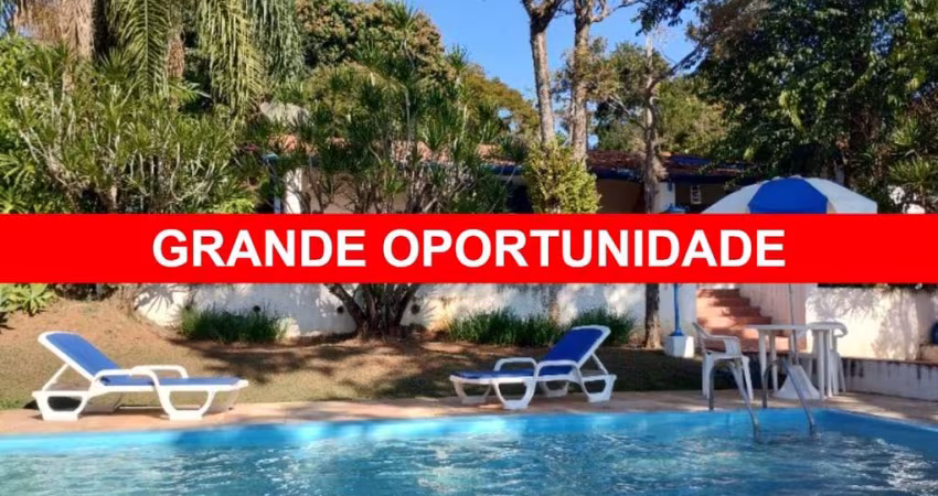Chácara de luxo à venda em Atibaia-SP, no Retiro das Fontes: 5 quartos, 3 suítes, 3 salas, 5 banheiros, 4 vagas, 2385m².