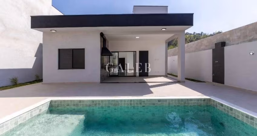 Casa com 3 quartos, piscina e espaço gourmet no Loteamento Serras de Atibaia 2 - Atibaia/SP