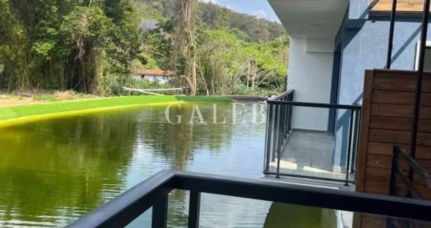 Apartamento de alto padrão com Vista para Pedra Grande