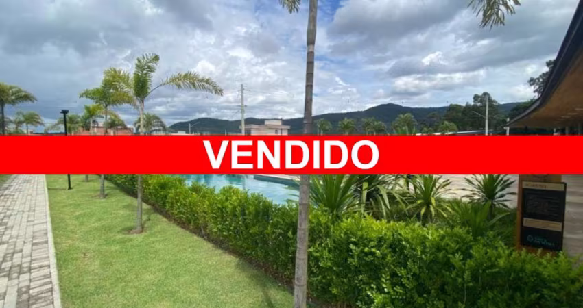 Terreno à venda em condomínio Atibaia 373,95m² Residencial Vista da Serra!