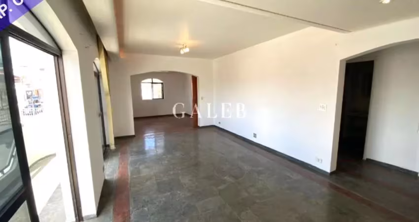 Apartamento à venda no Centro de Atibaia-SP, com 04 quartos, 03 suítes e 227,03 m² de área.