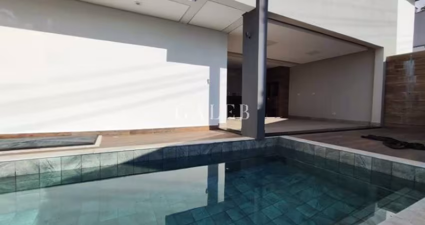 Imperdível: Casa à venda em Atibaia-SP, Condomínio Buona Vita Gold! 3 quartos, 3 suítes, 2 salas, 5 banheiros, 4 vagas, 237m².