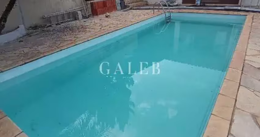 Impecável residência à venda em atibaia-sp, jardim paulista: 5 quartos, 1 suíte, 3 salas, 5 banheiros, 3 vagas, 260m²