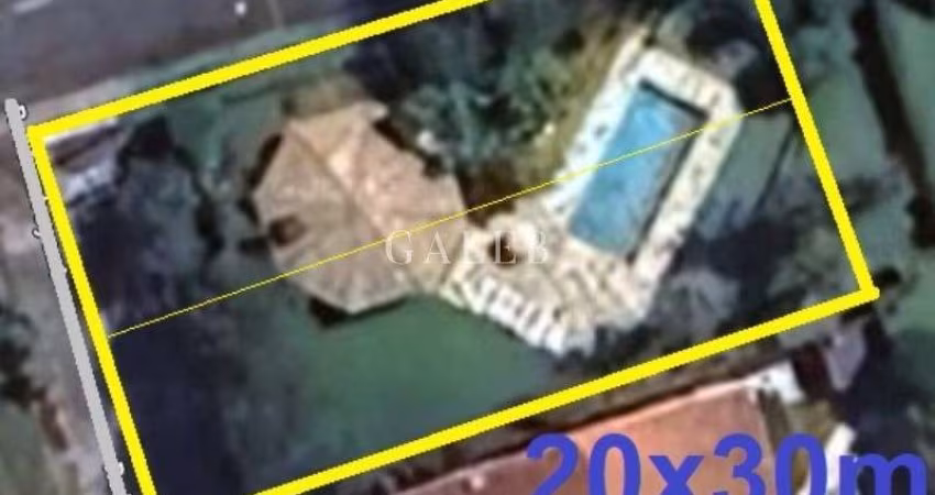 Terreno à venda, bairro Nirvana, 600m² de área. Aproveite essa oportunidade!