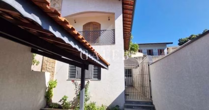 SOBRADO EXCELENTE LOCALIZAÇÃO R$ 630MIL