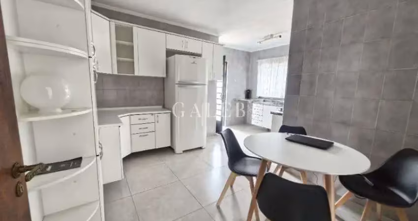 CASA AMPLA 4 QUARTOS EM BAIRRO NOBRE (2 matrículas)