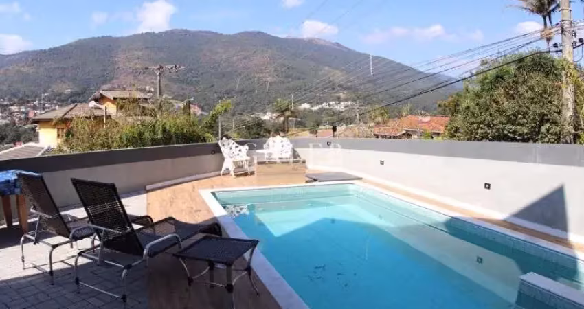 Impecável residência para venda em atibaia-sp, vila petrópolis: 3 quartos, 3 suítes, 1 sala, 4 banheiros, 4 vagas de garagem, 410m².