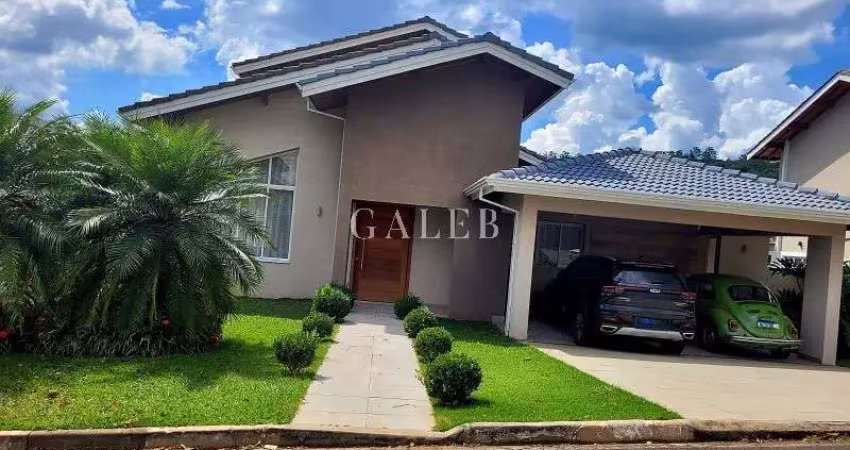 Espetacular casa em condomínio na cidade de atibaia-sp, no condomínio serra da estrela: 4 quartos, 4 suítes, 2 salas, 6 banheiros, 4 vagas de garagem, 323m² de área!