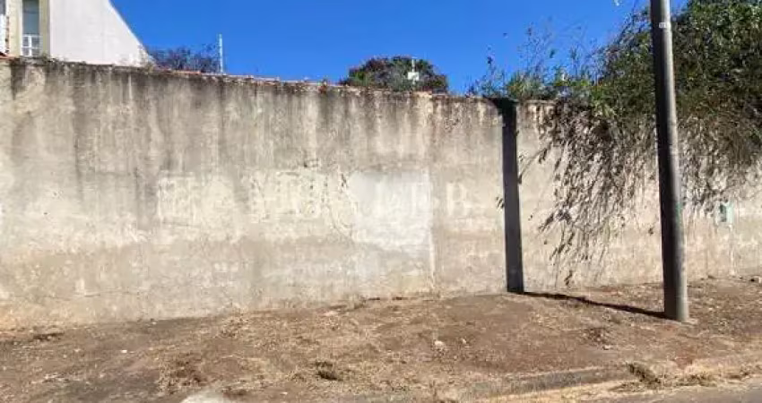 Terreno plano com 360m² no jardim dos pinheiros: oportunidade única!