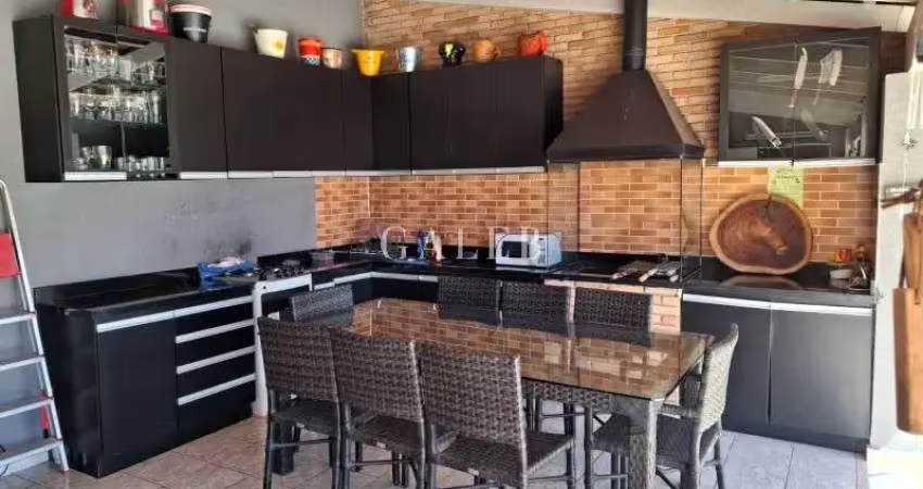 Imperdível casa à venda na vila santista, atibaia-sp: 3 quartos, 1 suíte, 2 salas, 3 banheiros, 4 vagas e 667,50m²!