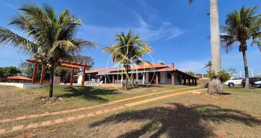 Chácara / sítio com 5 quartos à venda na Zona Rural, Quadra 
