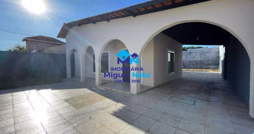 Casa Espaçosa no Bairro Rio Madeira – 04 Quartos e 450m² de Terreno