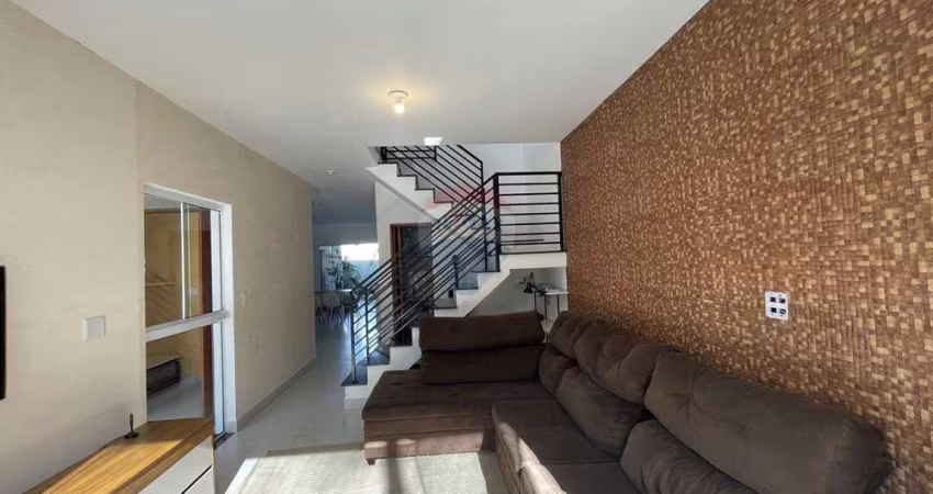 Sobrado no residencial Algarve - Excelente localização