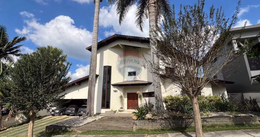 Casa de Luxo no Real Park Mogi - Não Perca!