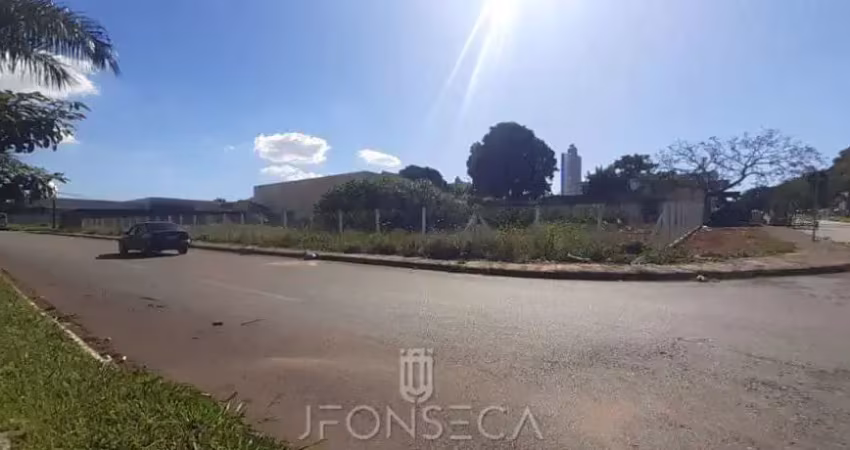 Area para locação sob medida - prox. ao buriti shopping