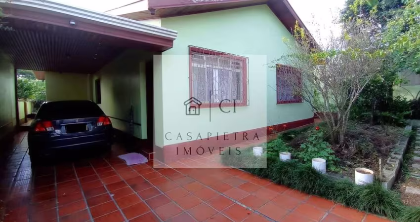 Casa térrea no Bairro Jardim das Américas 3 quartos 180m2