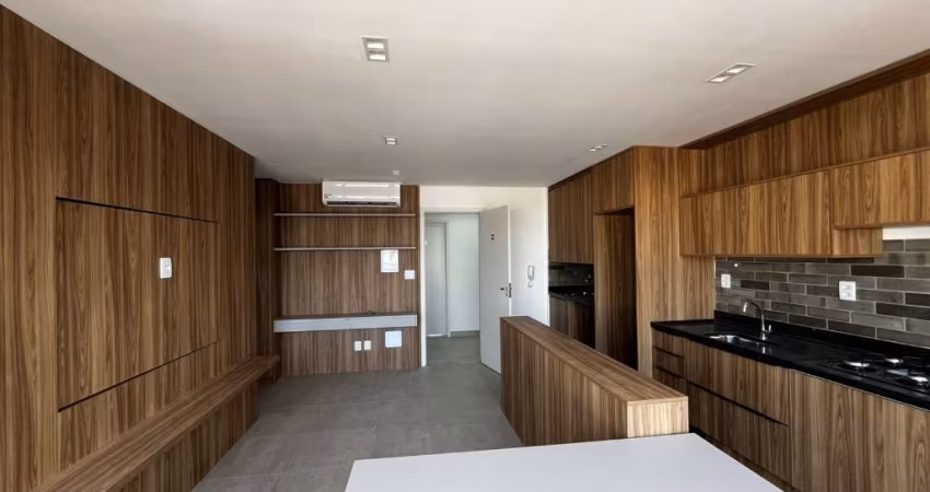 Lindo imovel no Edifício Piemonte -Prox. a USP Faculdade