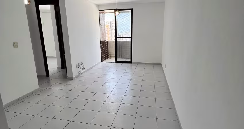 Apartamento com 2 quartos para alugar no Manaíra, João Pessoa 