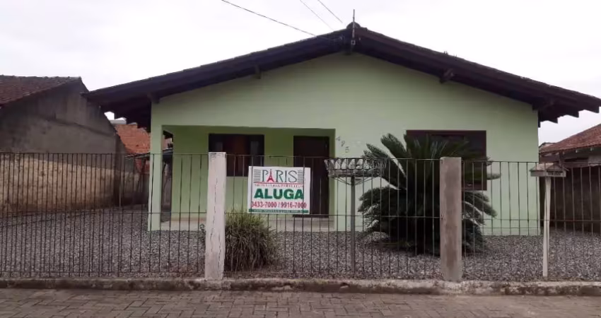 Casa com 4 quartos para alugar na Rua do Campo, 475, Morro do Meio, Joinville