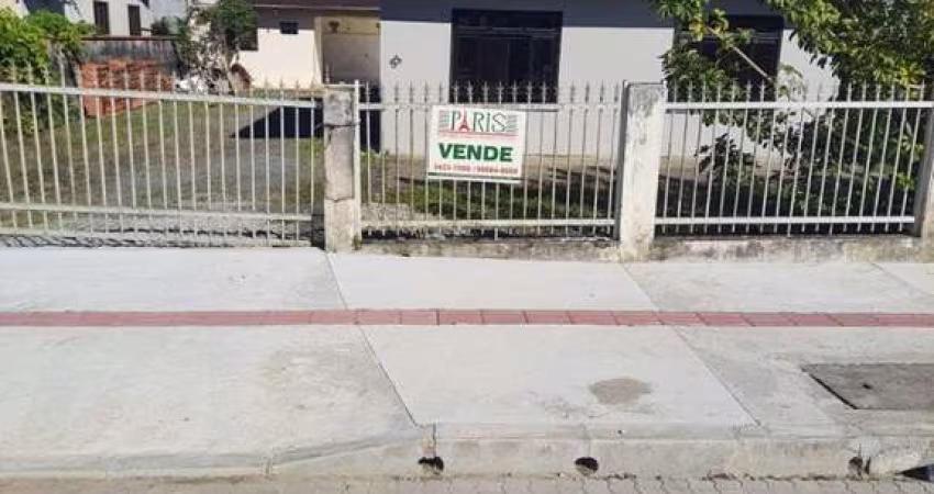 Casa com 2 quartos à venda na Rua Afonso Lenzi, 53, Vila Nova, Joinville