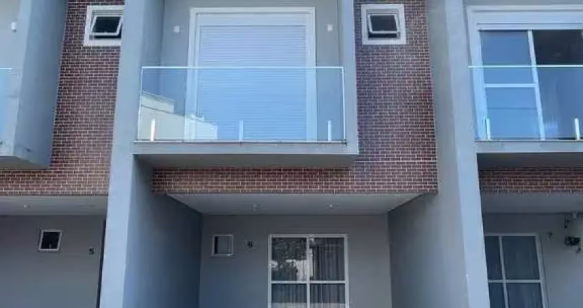 Casa em condomínio fechado para alugar na Rua Soure, 128, Iririú, Joinville