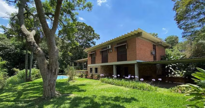 Casa com 3 quartos à venda na Estrada Tambaú, 9, Chácara do Refúgio, Carapicuíba