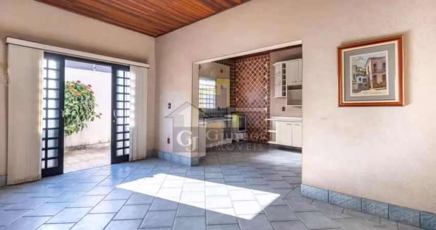 VENDA/LOCAÇÃO: Casa com 3 Dormitórios (sendo 1 suíte) + Garagem e Quintal, Chácara da Barra, Campinas (SP) - CA1366