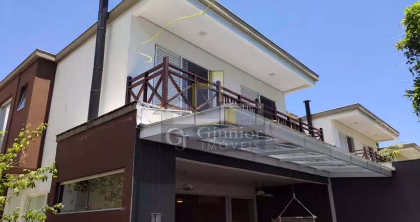 Ótima Casa no Litoral com 4 Suítes + 3 Vagas de Garagem, São Sebastião (SP) - CA1182