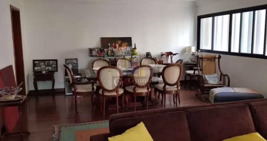 Apartamento com 4 Dormitórios (todos suítes) + Garagem, Cambuí, Campinas (SP) - AP1133