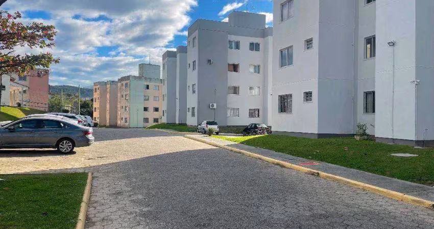 Apartamento com 2 dormitórios para alugar, 39 m² por r$ 1.740,00/mês - serraria - são josé/sc