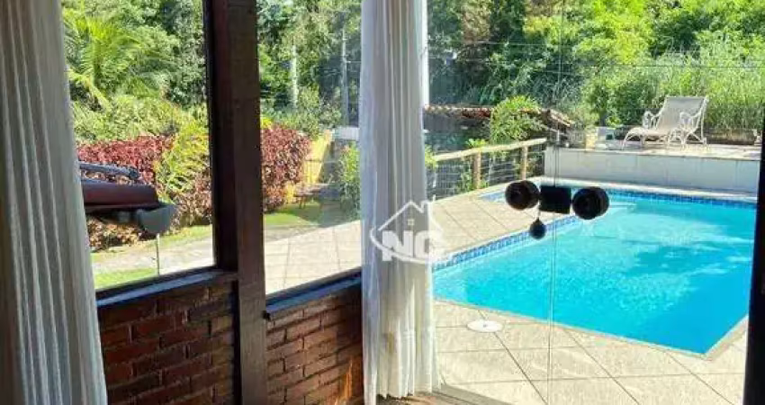 Casa com 3 quartos à venda, 350 m² por r$ 880.000 - mata paca - niterói/rj