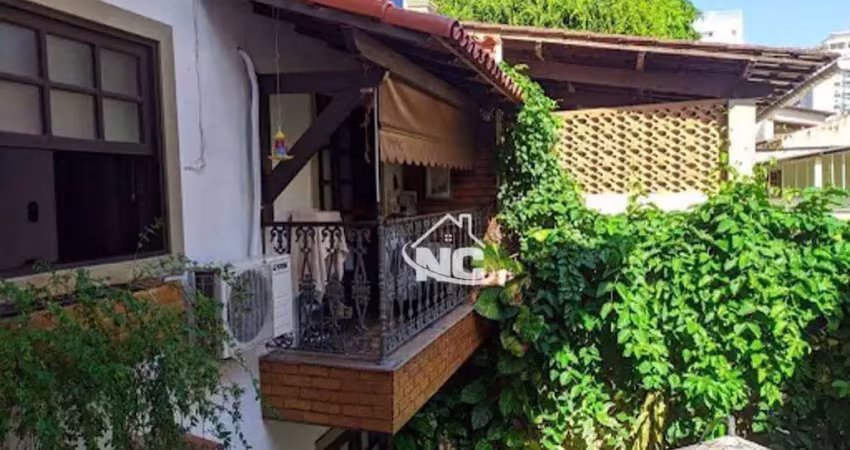 Casa com 6 dormitórios à venda, 480 m² por r$ 1.340.000,00 - santa rosa - niterói/rj