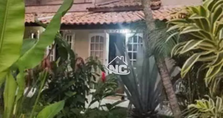 Casa com 3 dormitórios à venda, 160 m² por r$ 670.000,00 - itaipu - niterói/rj
