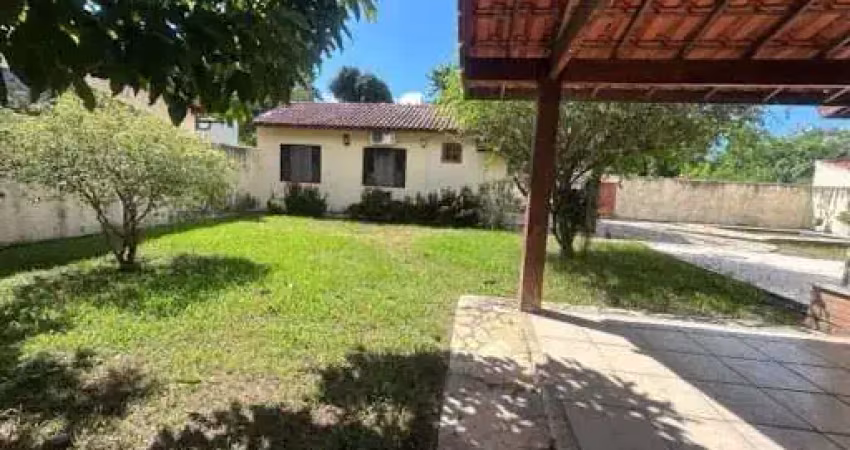 Casa com 2 quartos à venda, 360 m² por r$ 580.000 - itaipu - niterói/rj